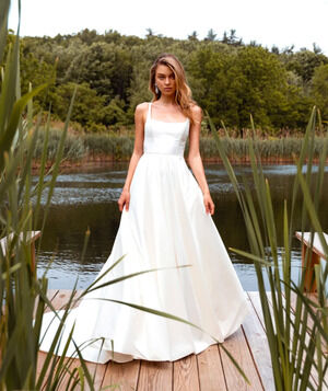Jenny Yoo Lawrence Size 4 Ivory Satin A-Line Wedding Gown NWT Bridal